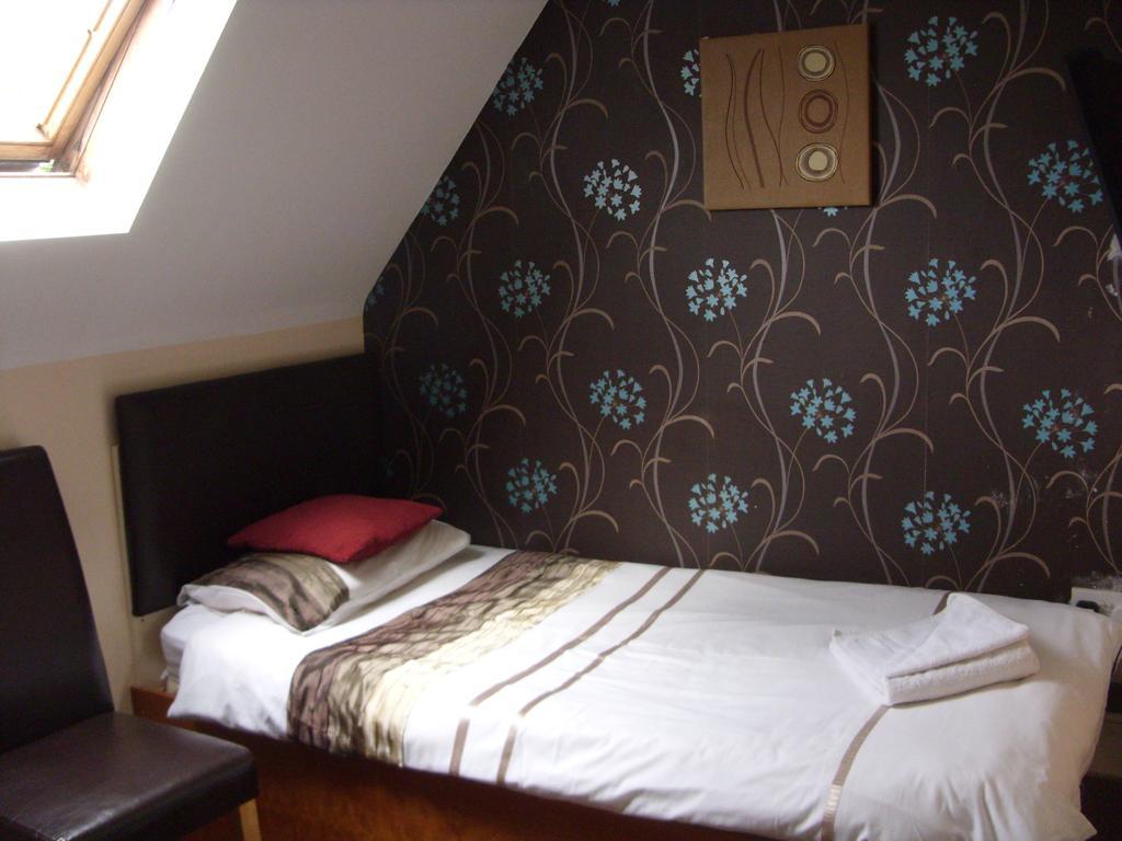 Field View B&B Ярм Номер фото